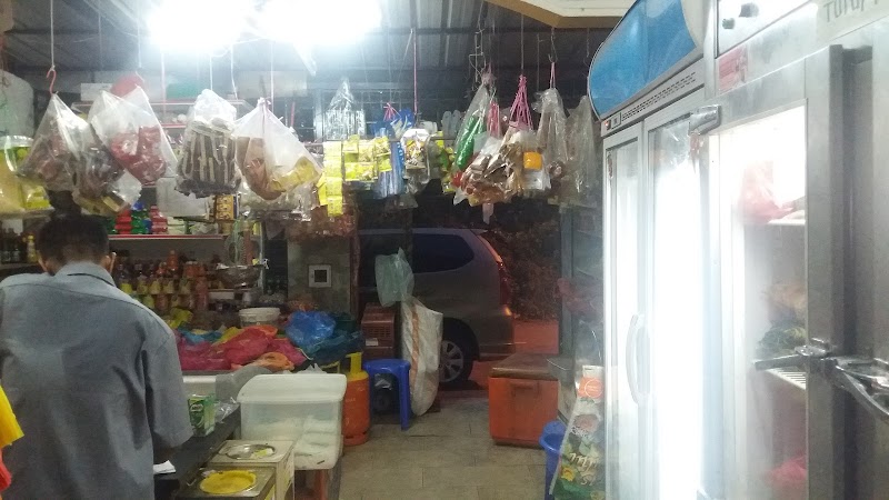 Kedai Runcit Mbak Mut in Johor Bahru