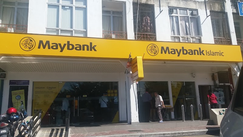 Maybank (Bandar Baru Salak Tinggi SC) in Dengkil