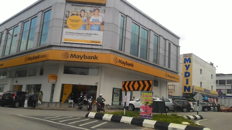 Maybank (Bukit Ubi) in Kuantan