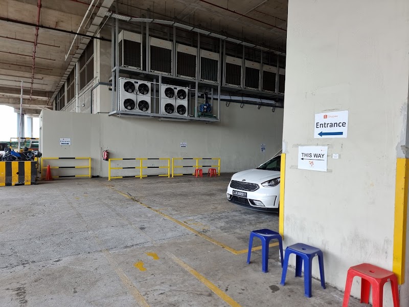 Shopee Logistics centre in Jurong East