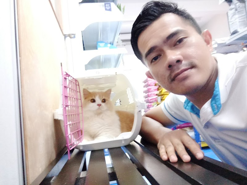 Al-Falah Veterinary And Pet Shop in Pasir Gudang