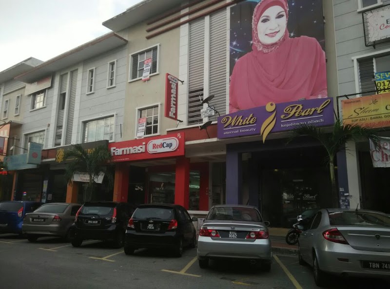 BIG Pharmacy Shah Alam Seksyen 26 (Rehab Flagship Store) in Shah Alam