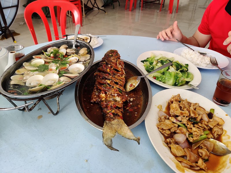 Dengkil Steam Fish Head in Dengkil