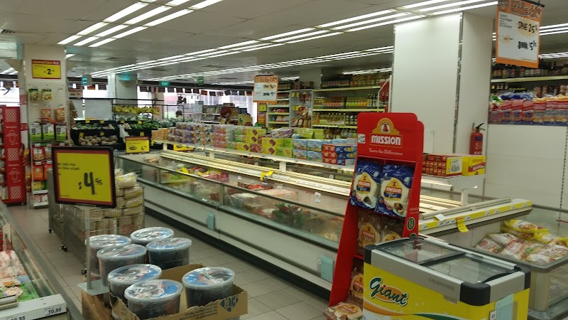 Giant Supermarket Ang Mo Kio 161 in Ang Mo Kio