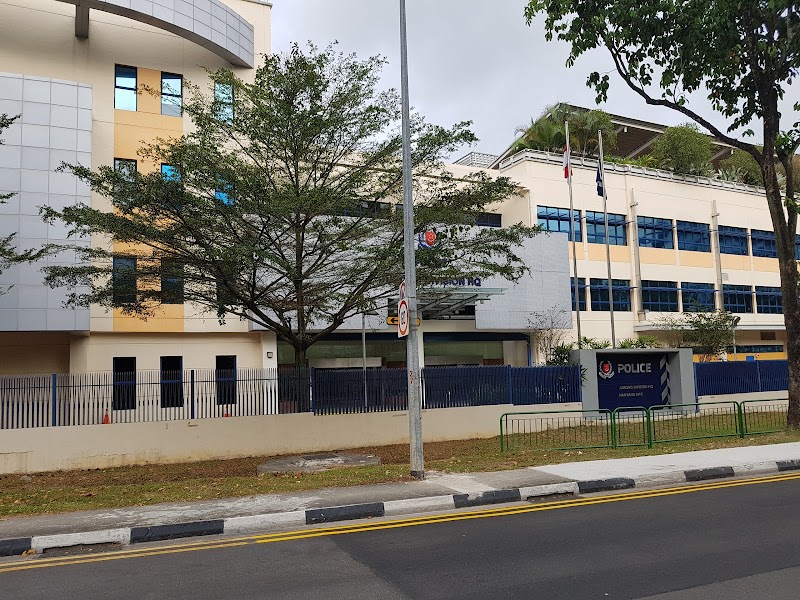 Jurong Police Division Headquarters in Jurong East