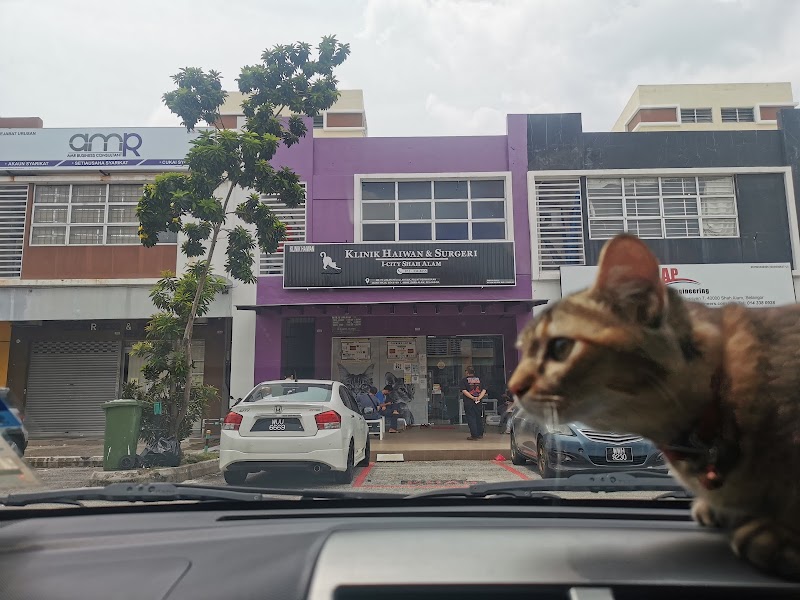 Kelinik Veterinar Satu in Shah Alam