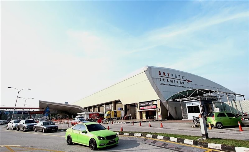 Kuala Lumpur International Airport in Kota Kemuning