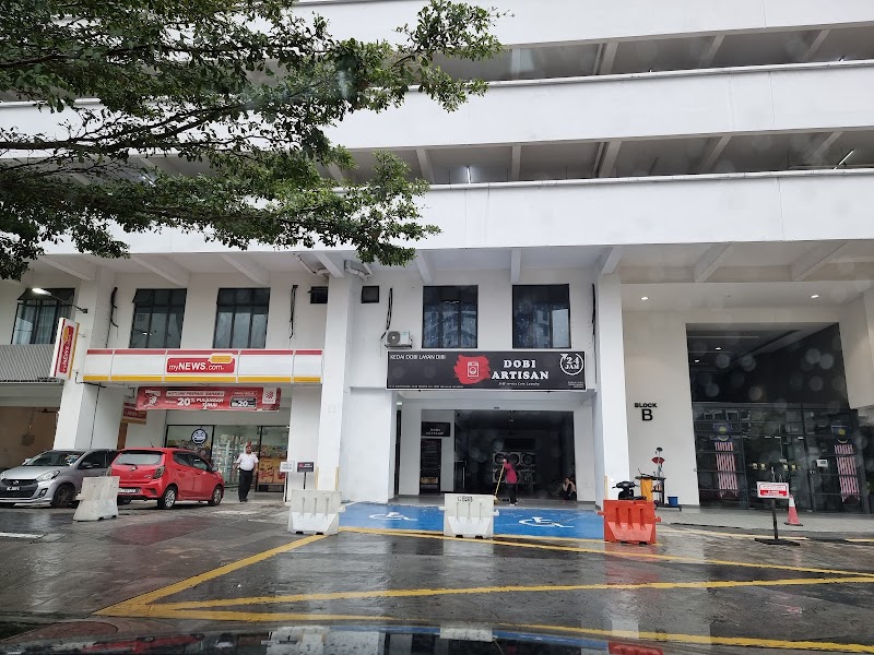 LaundryBar Self Service Laundry Alam Sanjung in Shah Alam