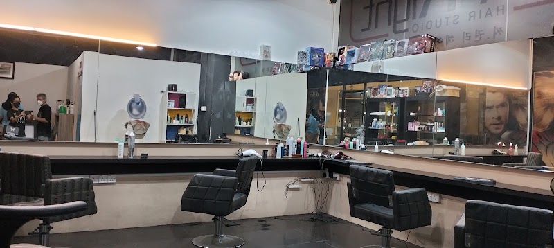 Mr. Right Hair Studio in Kuching