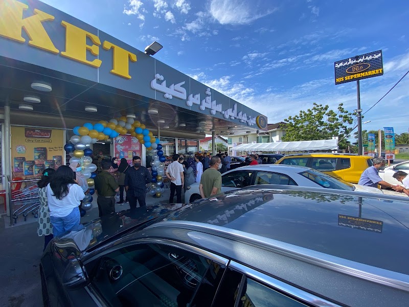 NJS SUPERMARKET in Kuala Belait