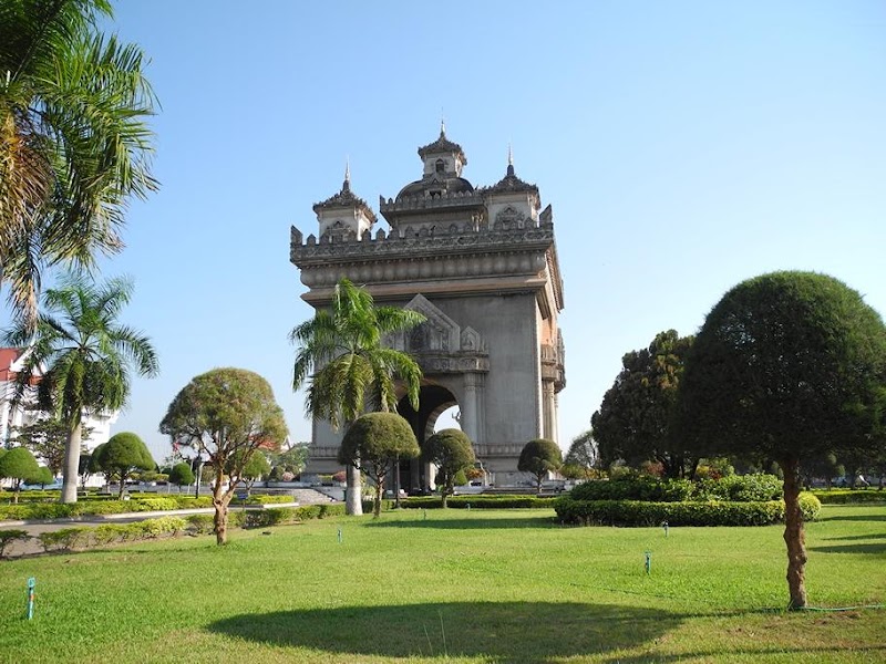 Patuxay Park in Vientiane