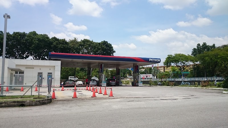 Petron in Damansara