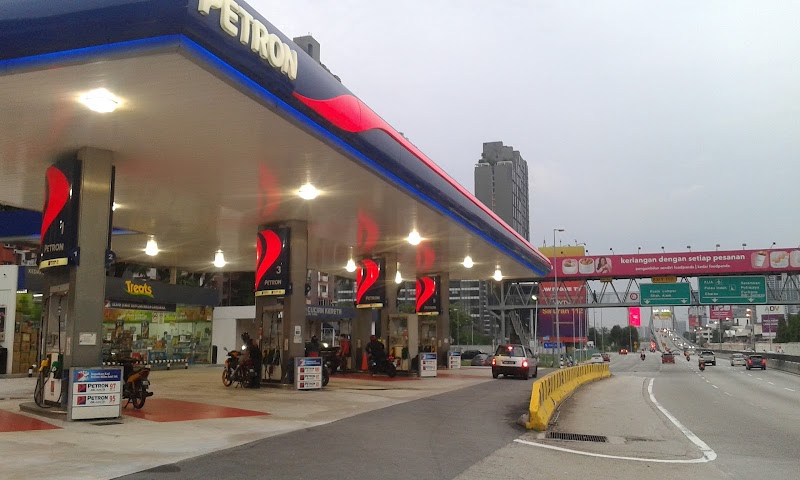 Petron in Damansara