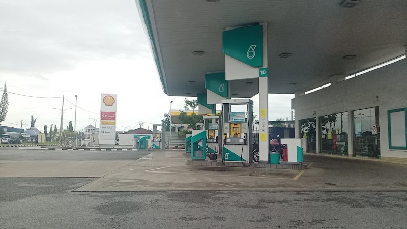 Petronas-Jalan Kaki Bukit, Kangar in Kangar