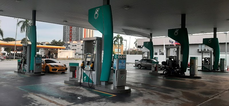 Petronas Wangsa Maju Seksyen 2 in Wangsa Maju