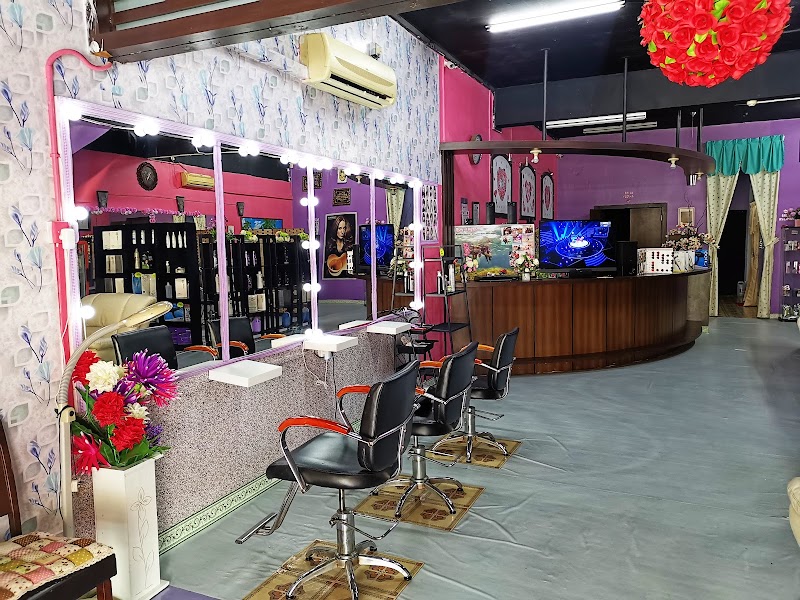Rose Petals Beauty Studio in Pasir Gudang