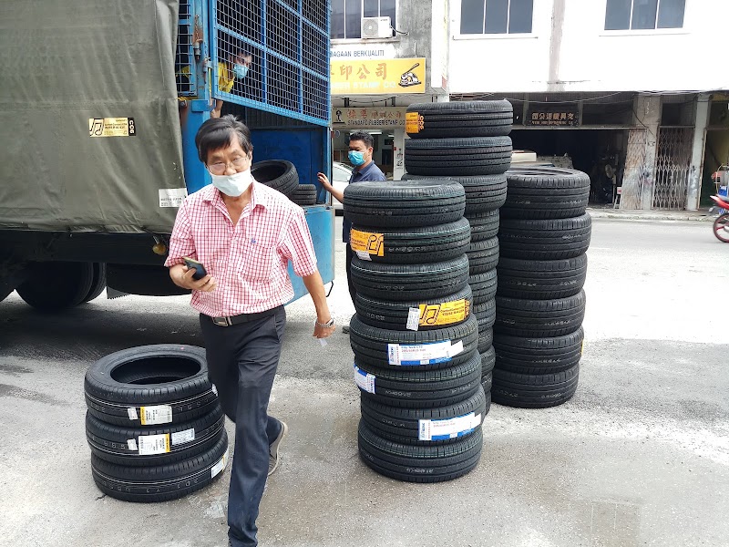 Sin Ghim Guan Tyre Mart Sdn Bhd in Kuching