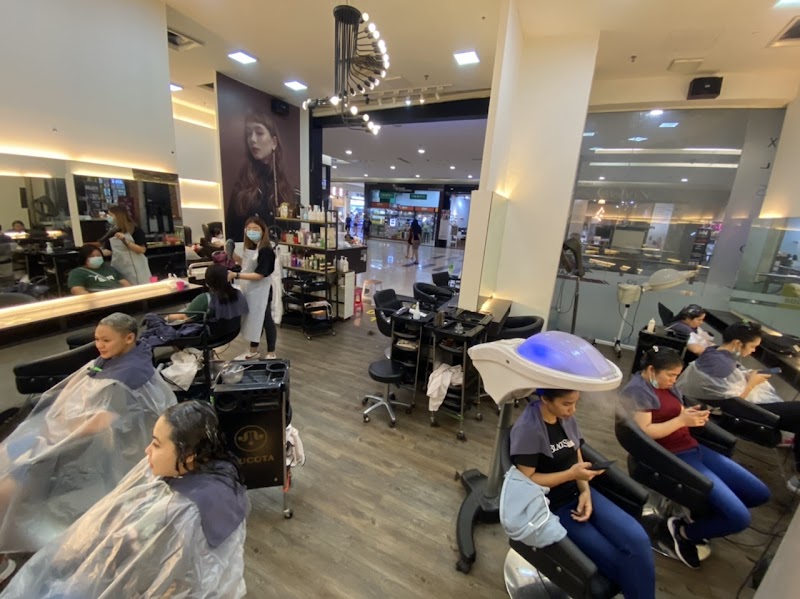 Solasta Professional Salon(M)Sdn.Bhd. in Johor Bahru