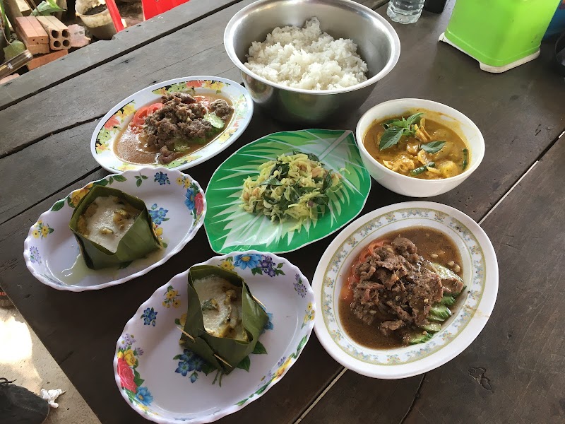 Street Food Delicious Grilled Meat in Battambang