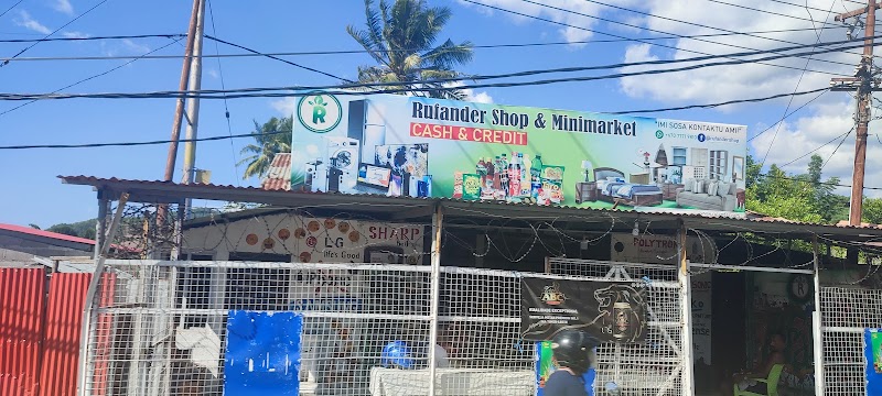 Tais Market in Dili