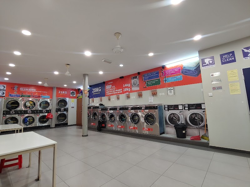 White Wash Laundromat in Cheras