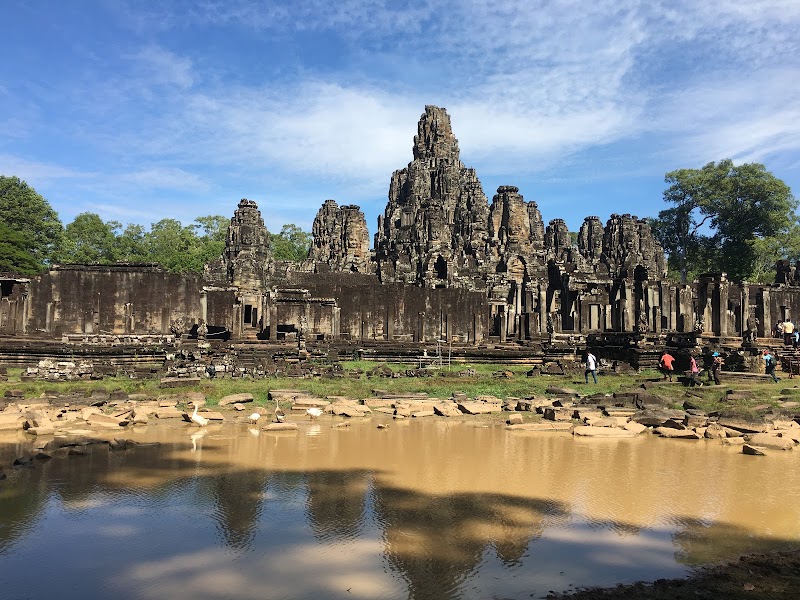 Angkor Wat Guide Services in Siem Reap