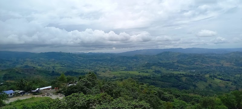 Antayapan Matigsalug Mountain Resort Trail in Davao City