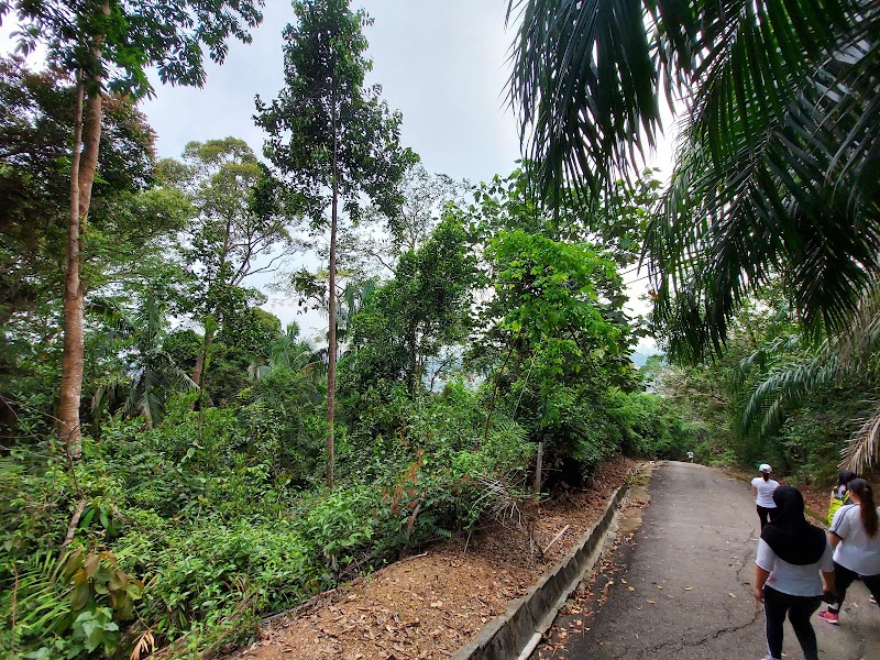 Beruang Hill Trekking Starting Point in Malacca City