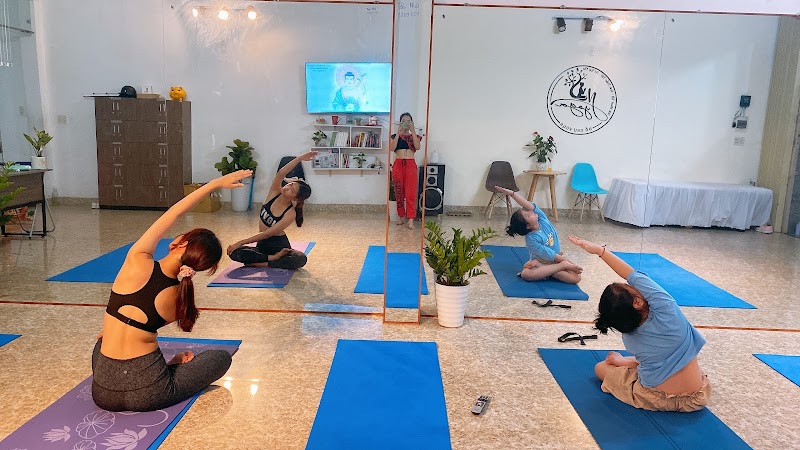 Đỗ Như Yoga in Da Nang