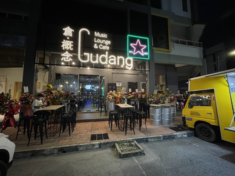 Gudang Music Lounge & Cafe in Malacca City