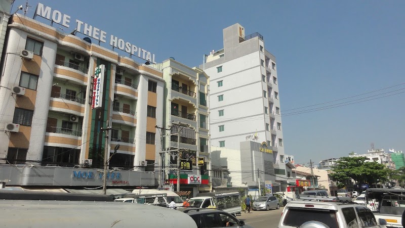 Moe Thee Hospital in Yangon