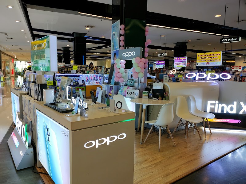 OPPO Experience Store Central Phuket by OPPO in Phuket