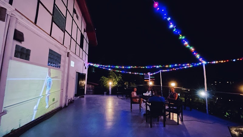 Sunset Bar Hostel in Luang Prabang