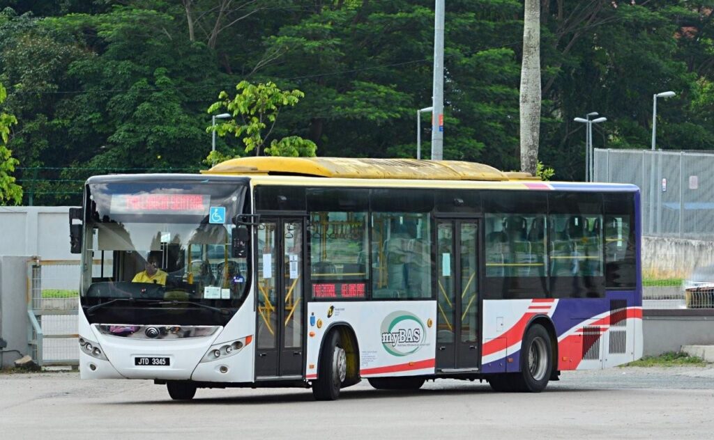 Bus T40