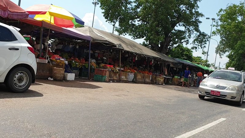 Beach market ကမ်းနားဈေး in Yangon