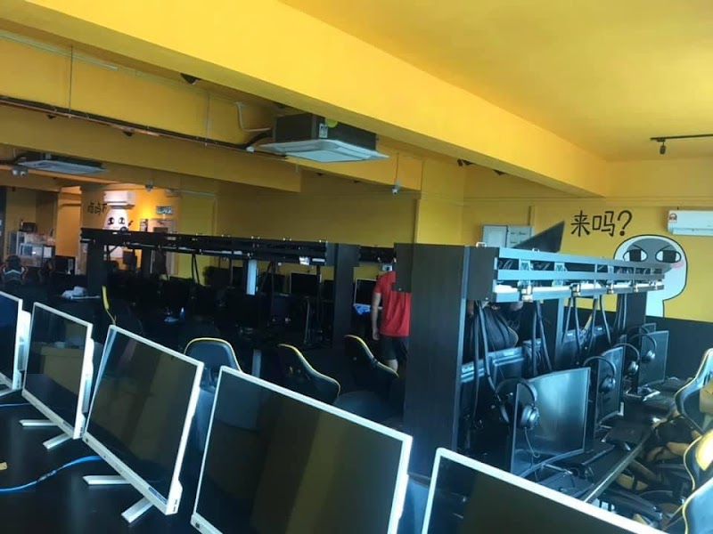 Happy Points Cafe (Sibu) 富山茶餐室 in Sibu