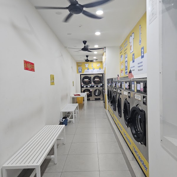 LaundryBar Modern Self Service Laundry Cheras Batu 3 in Cheras