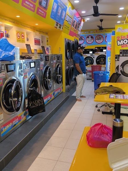 LaundryBar Self Service Laundry Mega Store Genting Permai Resort in Genting Highlands