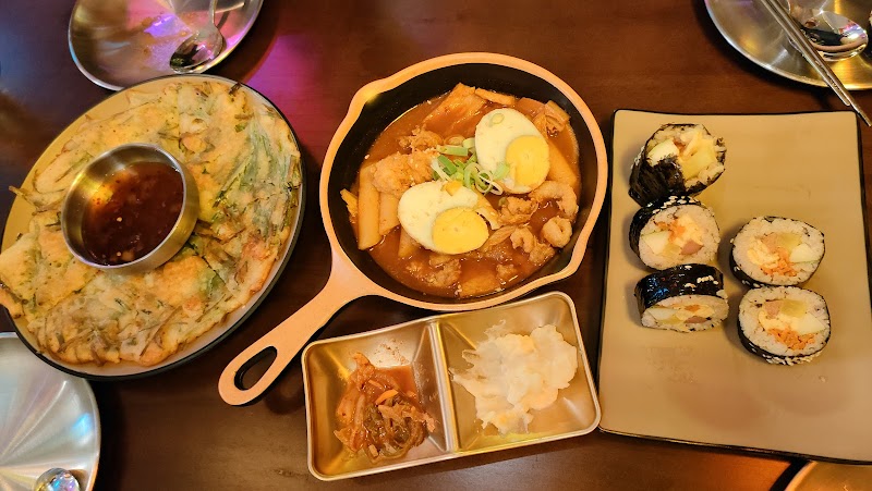 Oppa Korean Fried Chicken in Miri