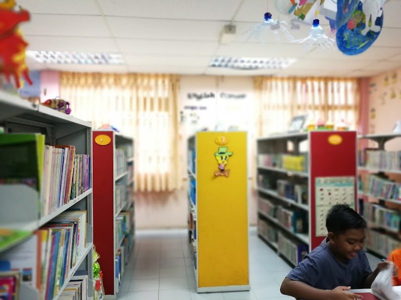 Perpustakaan Desa Kampung Sentua in Kangar