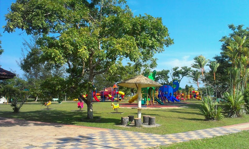 Silver Jubilee Park in Kuala Belait