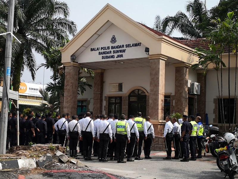Subang Jaya District Police Station Headquarters in Subang Jaya