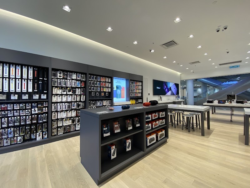 TECHSTREET QUEENSBAY MALL (BUY | SELL | TRADE | REPAIR) in Bayan Lepas